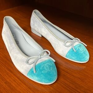 Chanel leather suede two tone ballet flats 37